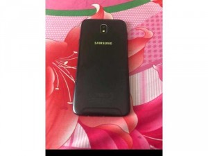 Samsung Galaxy J7 Pro đẹp 98% nguyên zin