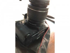 Bán Máy Chụp Hình Canon Eos 600D /Bán Máy Chụp Hình Canon Eos 600D