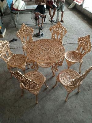 Bàn ghế nhôm cổ điển cao cấp