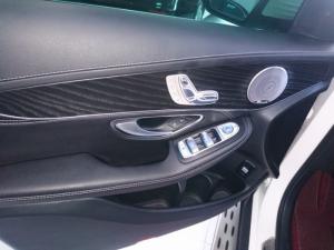 Mercedes GLC300 4Matic 2017 màu trắng