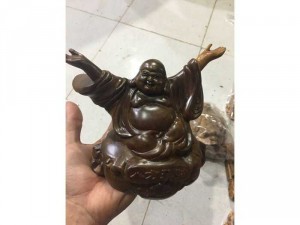 Tượng Thần Tài gỗ bách xanh