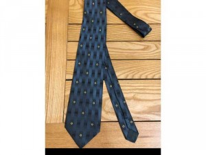 Cravat Vaneli, Italy bản to, sọc chấm