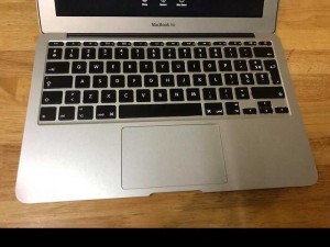 MacBook Air 11 2015 i5 4g 128g đẹp 99% nguyên zin