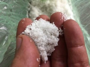 Bán bụi nhựa PET và máy khoan gỗ tự động
