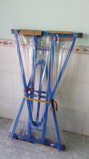 Khung võng sắt vuông bền đẹp, dễ dàng xếp gọn, mới 100%