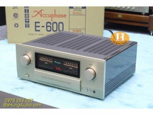 Amply Accuphase E600 like new 99%