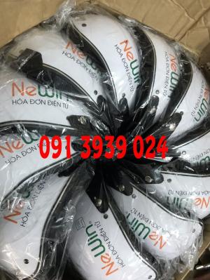 Đặt nón bảo hiểm làm quà tặng tết cho khách hàng, nón bảo hiểm quà tặng nông dân