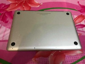 Macbook Pro 13 2011 i5 2.4ghz 4g 500g
