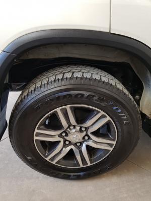 Bán Xe Toyota Fortuner 2.5G Đời 2017, Màu Trắng Xe Nhập Indo Giá Thương Lượng Có Khuyến Mãi