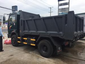 Xe ben TMT Howo sử dụng hệ thống ben chữ A siêu khỏe, với góc nâng rộng, sải ben dài, hệ thống bơm thủy lực áp suất cao, giúp tận dụng triệt để lực đẩy của ben, tạo ra sức nâng lớn, bốc hàng hóa dễ dàng, giảm thiểu thời gian làm việc đáng kể.