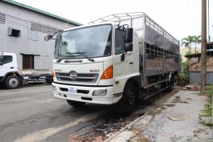 Xe tải Hino FG 8 tấn thùng chở heo, trả trước 100 triệu giao xe ngay - Gọi 0978015468 (MrGiang 24/24)