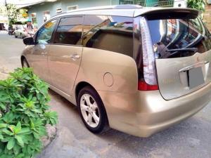 Bán Mitsubishi Grandis 2009 tự động mắt xanh mũi vàng xe còn rất đẹp.