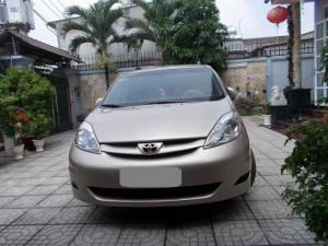 Bán Toyota Sienna LE 2006 đk 2007 nhập mỹ xe còn rất đẹp.