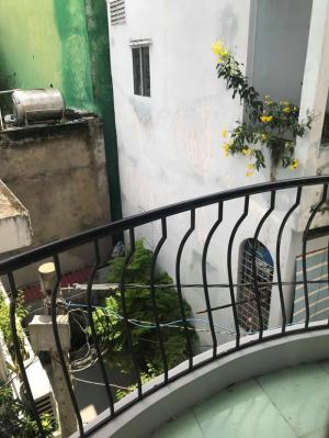 Định cư nước ngoài cần bán nhà Q10,