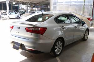 Bán Kia Rio Sedan 1.4MT màu bạc số sàn nhập Hàn Quốc 2016 biển tỉnh đi 45000km