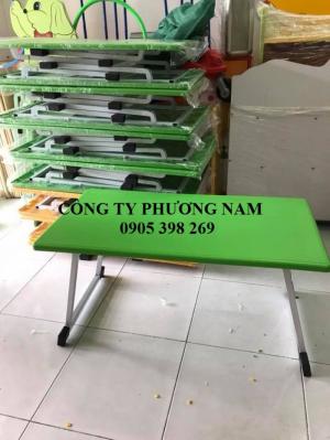 Bàn chân gập mầm non