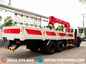 Xe Cẩu Isuzu 15 Tấn Gắn Cẩu 5 Tấn Unic URV550 - FVM34TE4