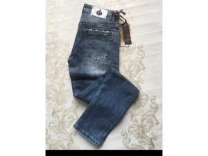 Cung ứng quần Jean nam cao cấp số lượng lớn cho shop