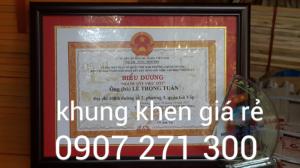 Chuyên cung cấp khung hình,vật tư nghành khung,nhận in ấn thiết kế giấy khen sỉ lẻ giá rẻ.giao hàng tận nơi.