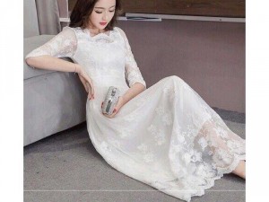 Đầm ren đẹp cho nàng diện đông: 11191102325