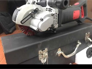 Máy cắt rãnh tường cho thợ điện nước