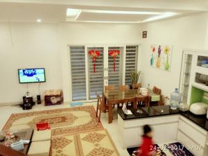 Bán nhà chính chủ Phố Cầu Đất – Hồng Hà Dt 50m2x4t đẹp cách phố 50m