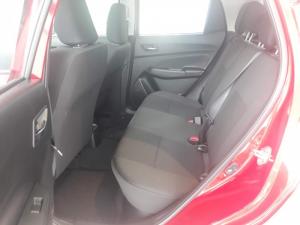 suzuki swift 2018 màu đỏ