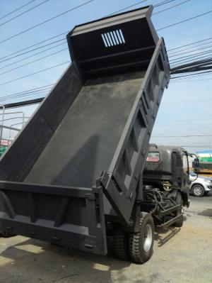 thùng tự đổ 4 khối 8