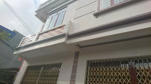 Đang cần bán gấp nhà mặt ngõ 19/5 ô tô đỗ của