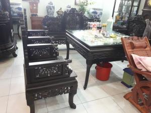 Bàn ghế ngũ lân vờn cầu gỗ trắc bàn vuông đặc biệt