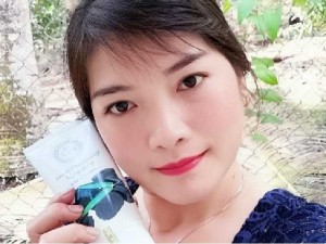 Tẩy tế bào chết Edally