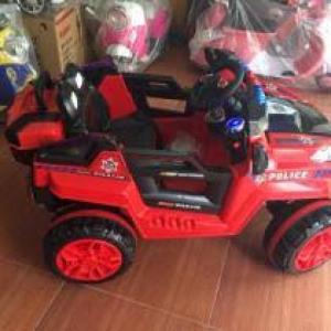 Xe ô tô điện trẻ em BRJ5168