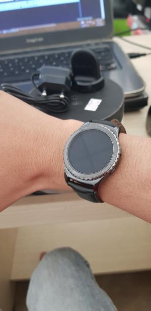 Gear S2 Classic Likenew