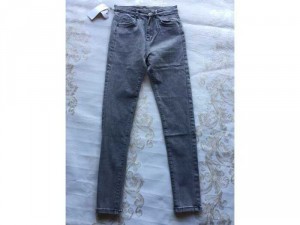 Nguồn hàng sỉ Quần Jean nữ lưng cao ống đứng