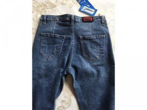 Chuyên sỉ Quần Jean nữ rách ống ôm từ 20 sản phẩm/mẫu