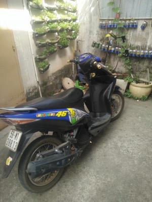 Cân ra đi e nay đê cươi e khác về
