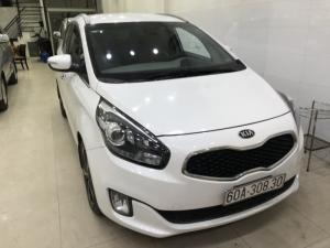 Bán Kia Rondo GAT 2.0AT màu trắng máy xăng số tự động sản xuất 2016 biển Đồng Nai