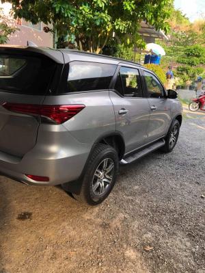 Cần bán xe fortuner 2017 máy dầu nhập khẩu