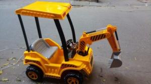 Xe cần cẩu điện trẻ em YH99176