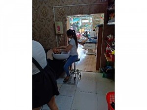 Hớt tóc Nam máy lạnh cần tuyển thợ nữ