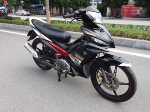 Yamaha Exciter 135 côn tự động màu đỏ đen