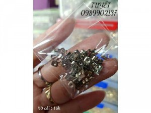 Chuôi Bông Tai Trắng 50 Cái