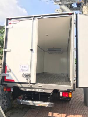ISUZU 5,450KG THÙNG ĐÔNG LẠNH