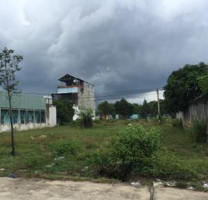 Chính chủ bán nhà và lô đất 300m2 trong khu đô thị mới, cạnh bệnh viện, kề trường, thổ cư, shr!