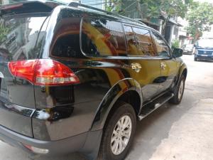 Bán xe Mitsubishi Pajero 2016 số sàn máy dầu màu Đen vip