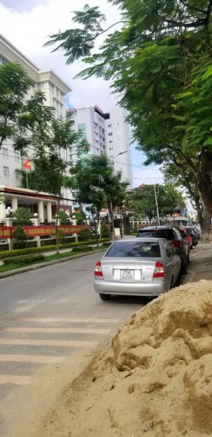 Bán đất có thêm nhà cấp 4 đường Trần Cao Vân – phường Phú Hội – TP Huế. Cách khu Phố Tây chỉ tầm 100m