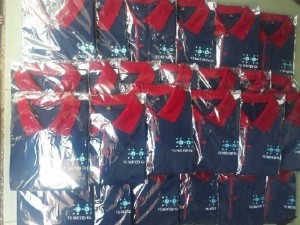 Mẫu Áo thun đồng phục màu xanh đen cổ đỏ