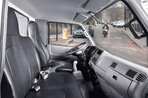 Nội thất xe iz49