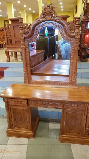 Bàn trang điểm cổ điển siêu đẹp