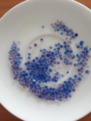 Hạt silicagel xanh, hạt hút ẩm chỉ thị màu